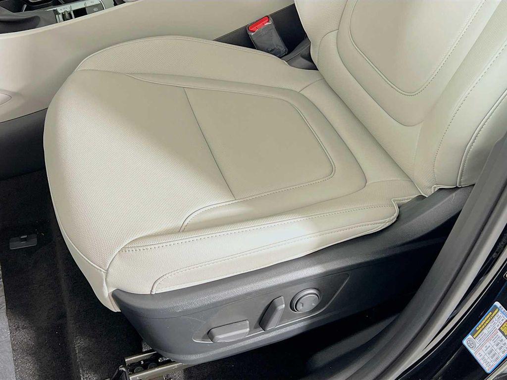new 2025 Hyundai Tucson car, priced at $34,260