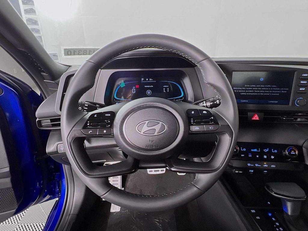 new 2025 Hyundai Elantra car, priced at $23,222