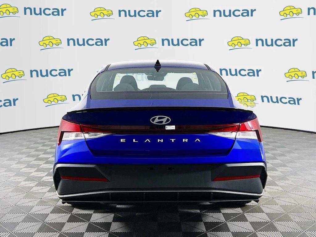 new 2025 Hyundai Elantra car, priced at $23,222