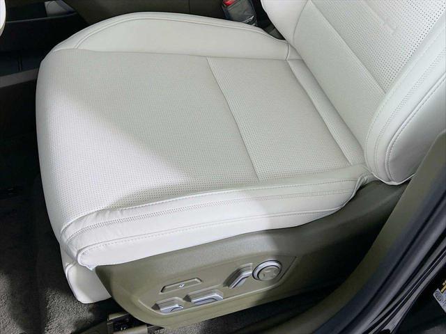 new 2025 Hyundai SANTA FE HEV car, priced at $51,950