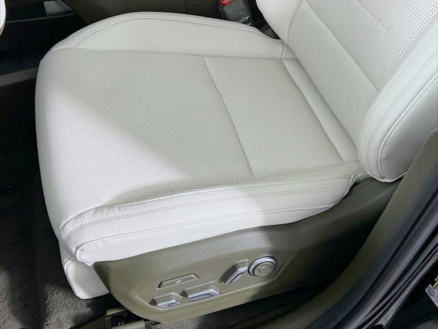 new 2025 Hyundai SANTA FE HEV car, priced at $48,909