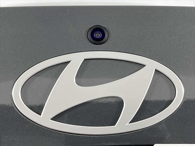 new 2025 Hyundai Elantra car, priced at $27,792