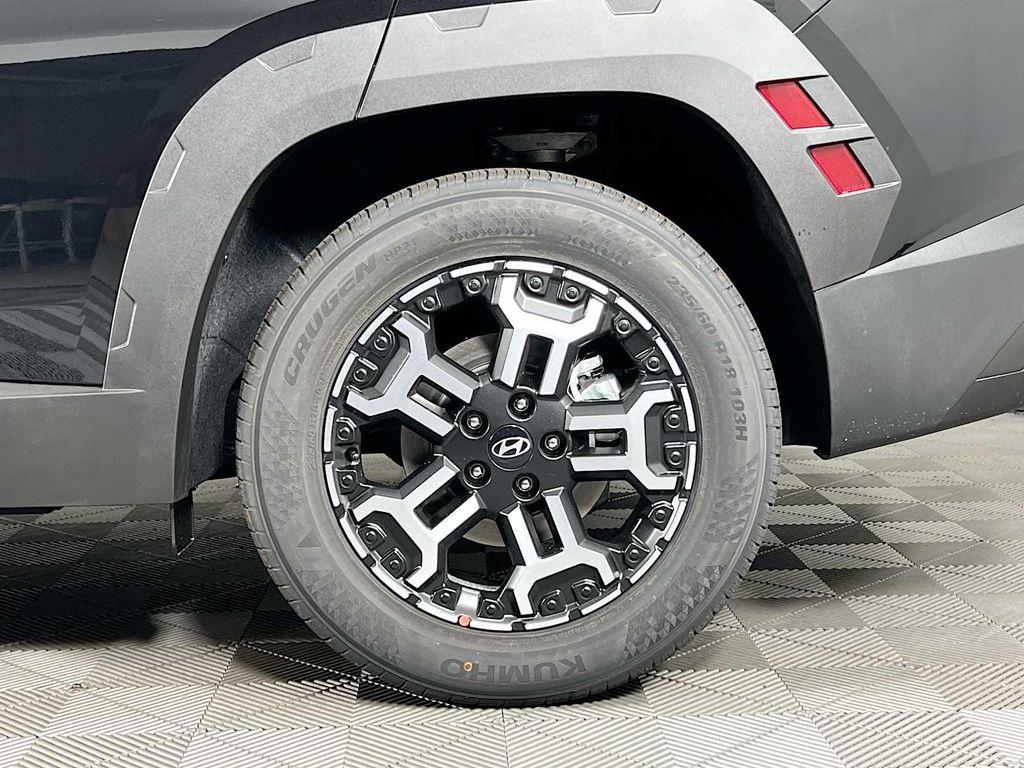 new 2025 Hyundai Tucson car, priced at $34,195