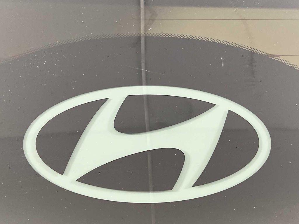 new 2025 Hyundai Tucson car, priced at $34,195