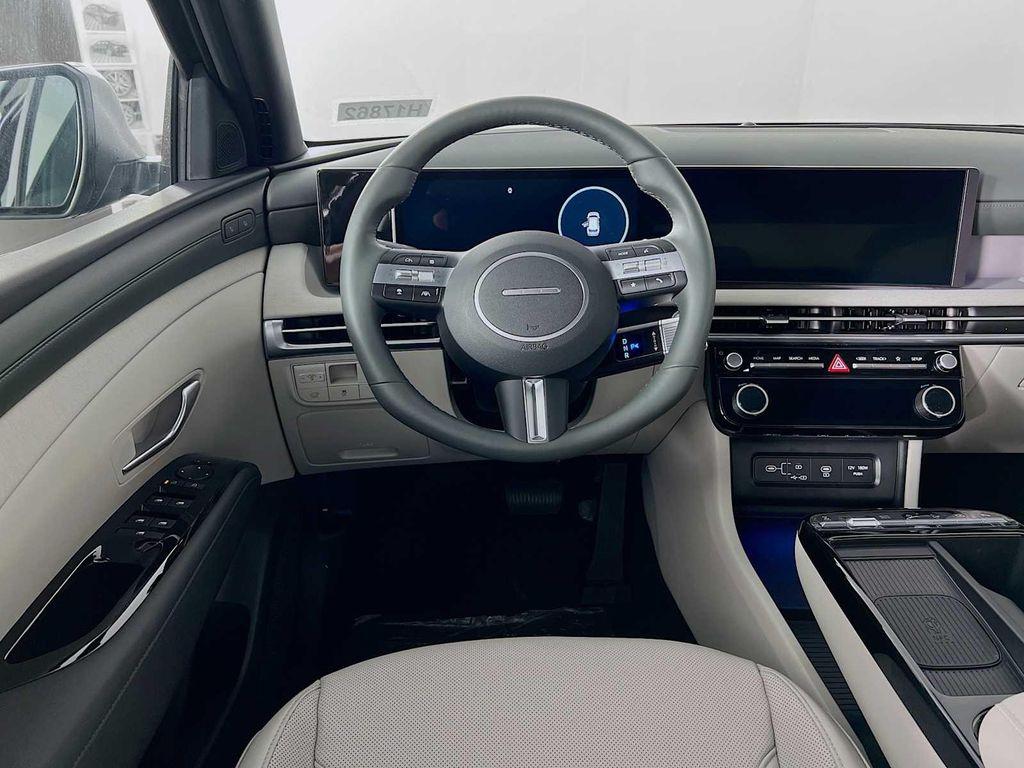 new 2025 Hyundai Tucson car, priced at $39,340