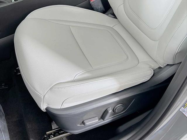 new 2025 Hyundai SANTA CRUZ car, priced at $34,198