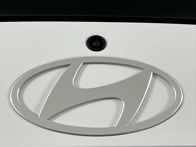 new 2025 Hyundai Elantra car, priced at $24,925