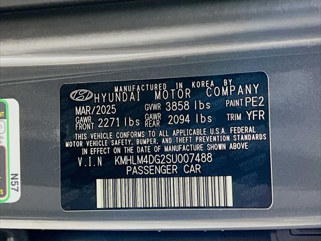 new 2025 Hyundai Elantra car, priced at $24,429