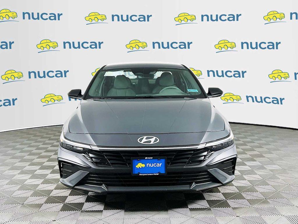 new 2025 Hyundai Elantra car, priced at $23,579