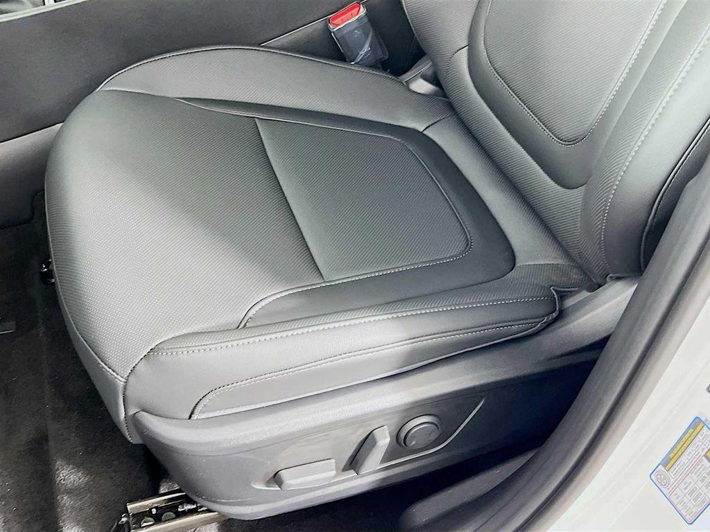 new 2025 Hyundai Tucson car, priced at $34,204