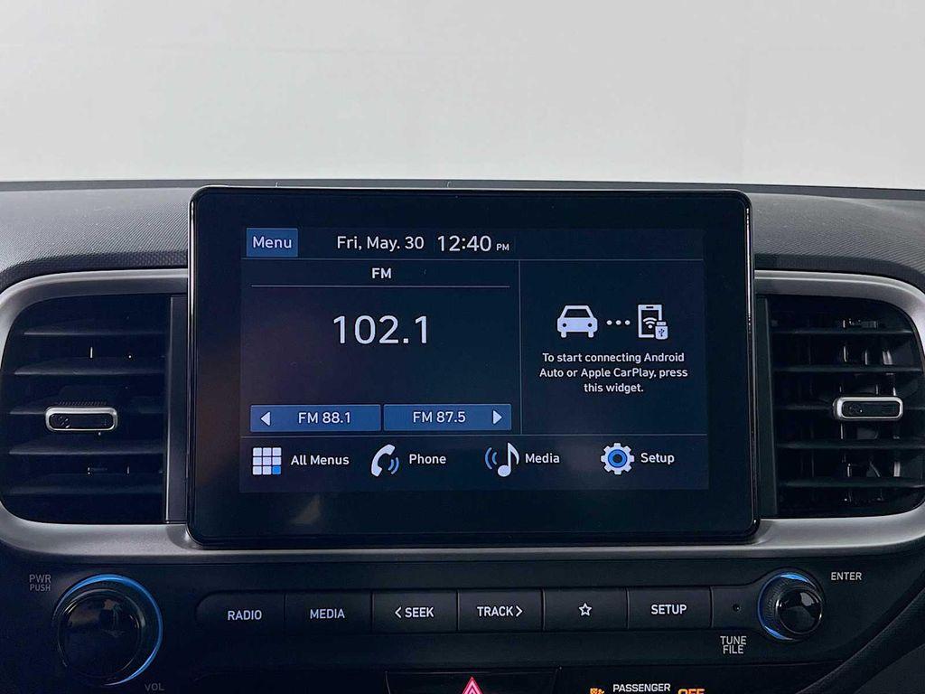 new 2025 Hyundai Venue car, priced at $23,817