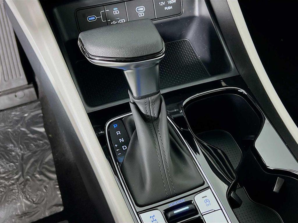 new 2026 Hyundai Tucson car, priced at $31,962