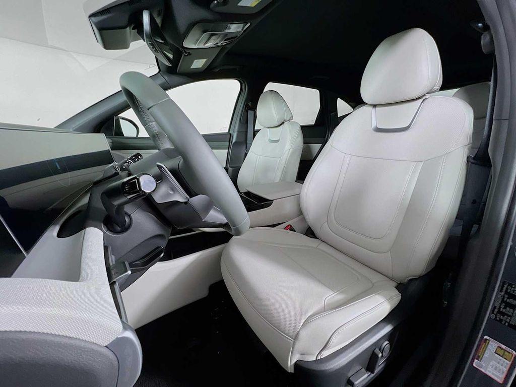 new 2025 Hyundai Tucson car, priced at $39,430