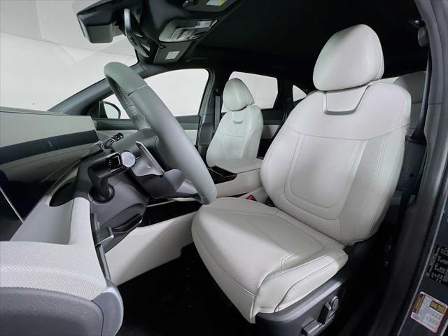 new 2025 Hyundai Tucson car, priced at $39,137