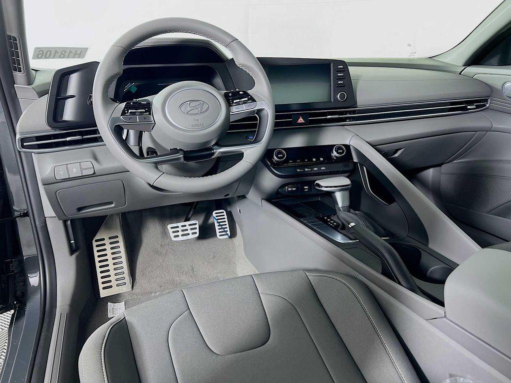 new 2025 Hyundai Elantra car, priced at $23,923