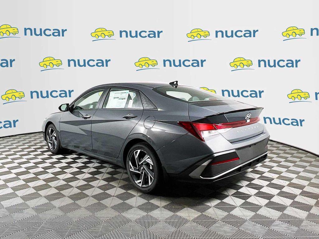 new 2025 Hyundai Elantra car, priced at $23,923
