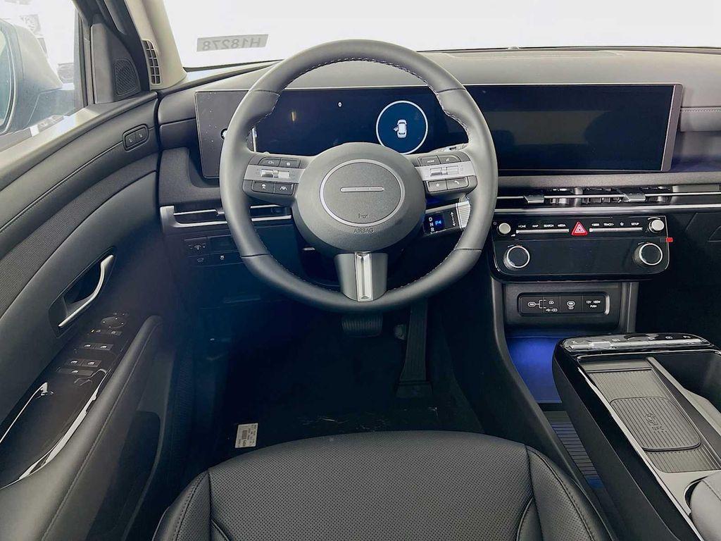 new 2025 Hyundai TUCSON Hybrid car, priced at $43,570