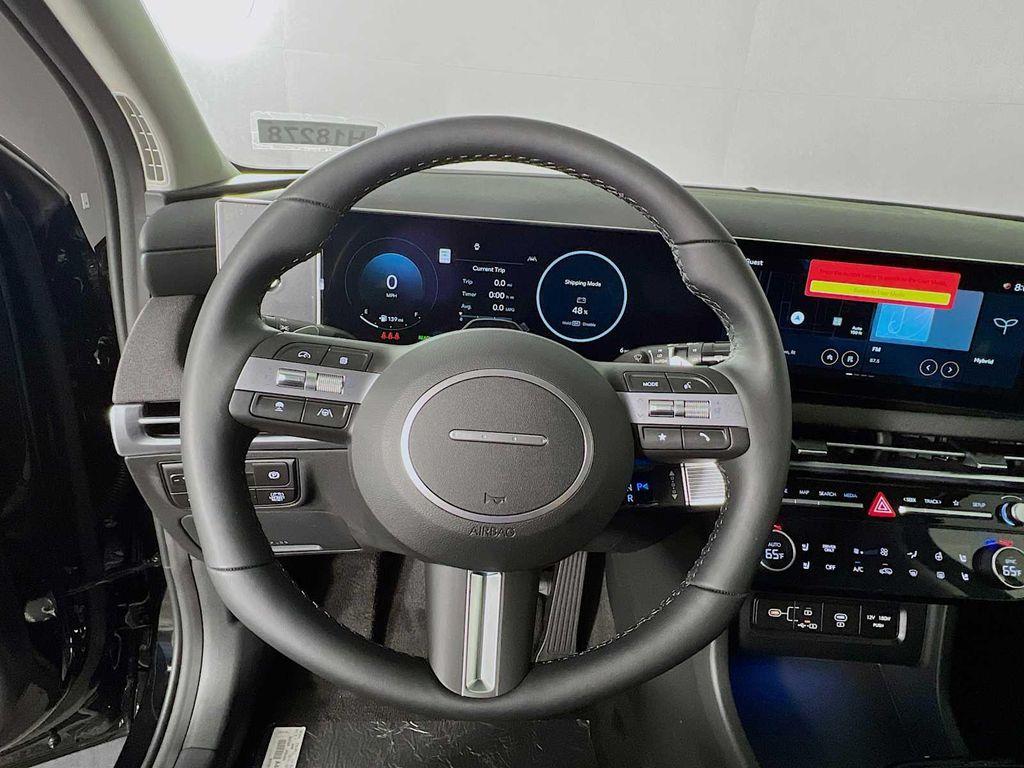 new 2025 Hyundai TUCSON Hybrid car, priced at $43,570