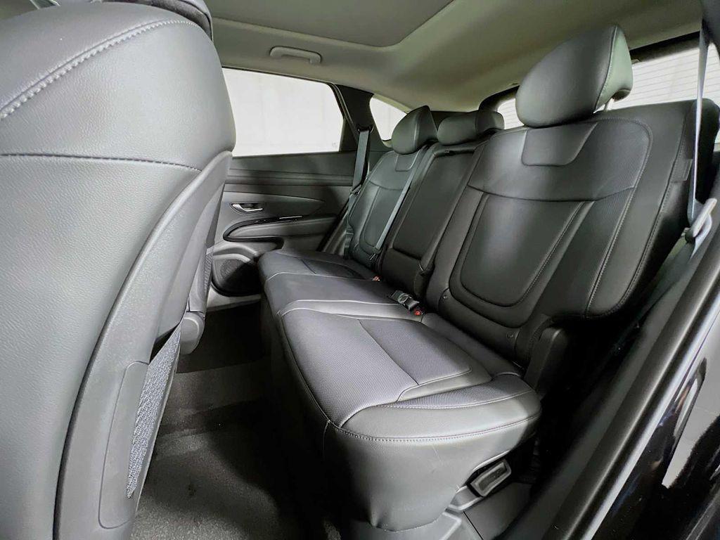 new 2025 Hyundai TUCSON Hybrid car, priced at $43,570