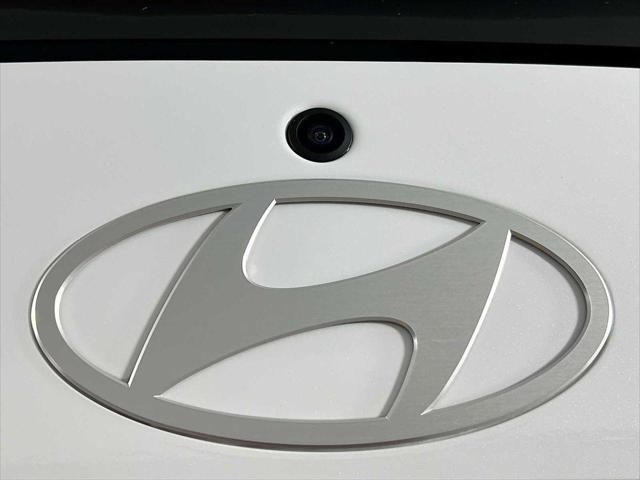 new 2025 Hyundai Elantra car, priced at $24,425