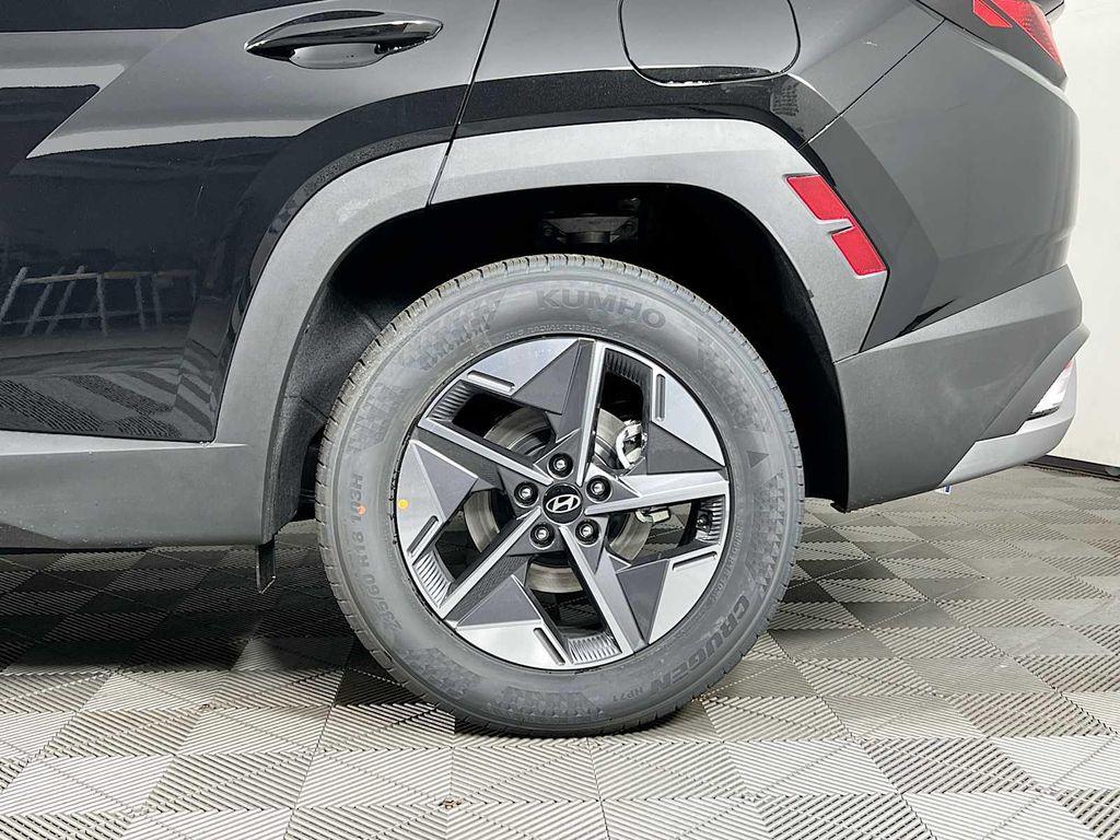 new 2025 Hyundai Tucson car, priced at $32,520
