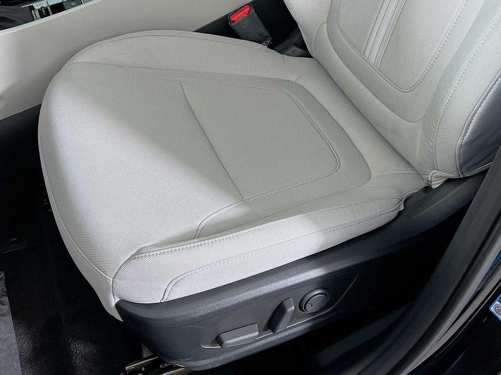 new 2025 Hyundai Tucson car, priced at $32,520