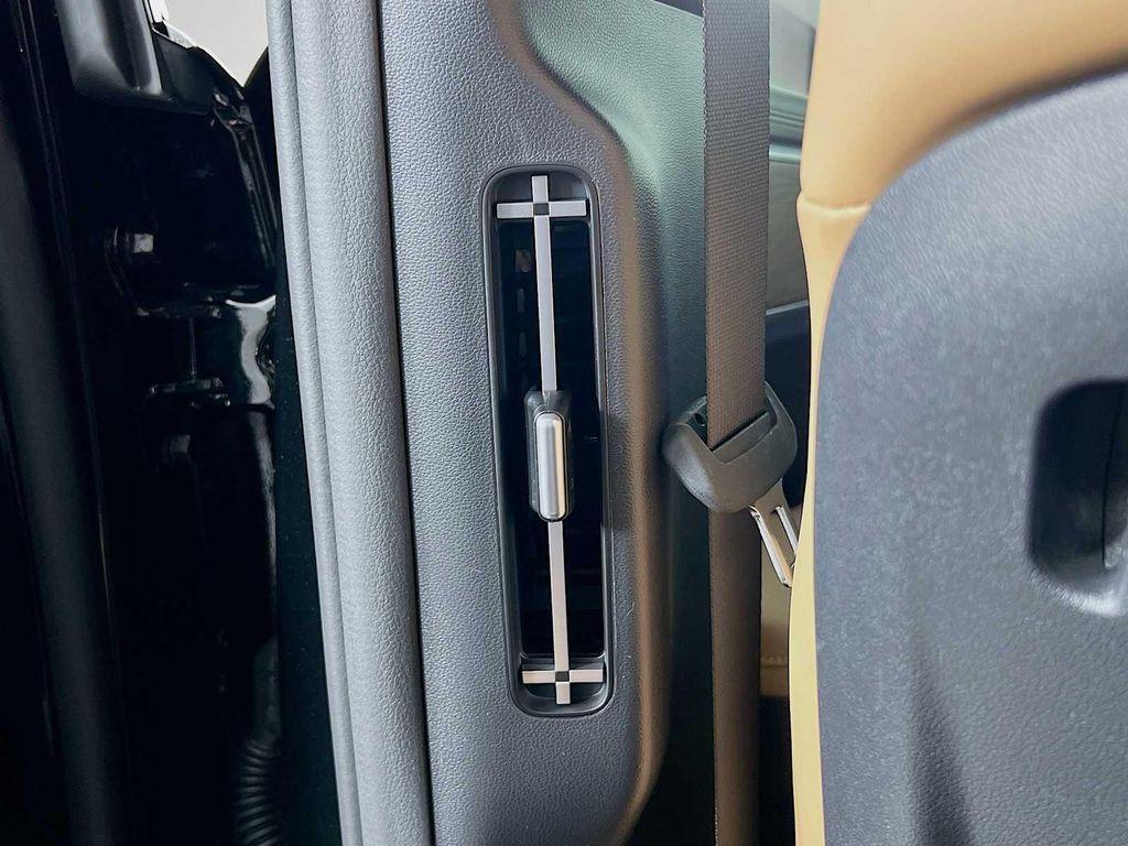 new 2026 Hyundai SANTA FE HEV car, priced at $51,135