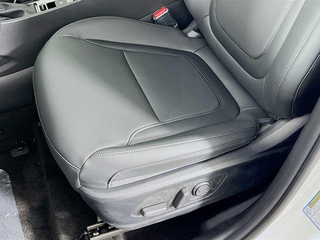 new 2025 Hyundai Tucson car, priced at $34,250