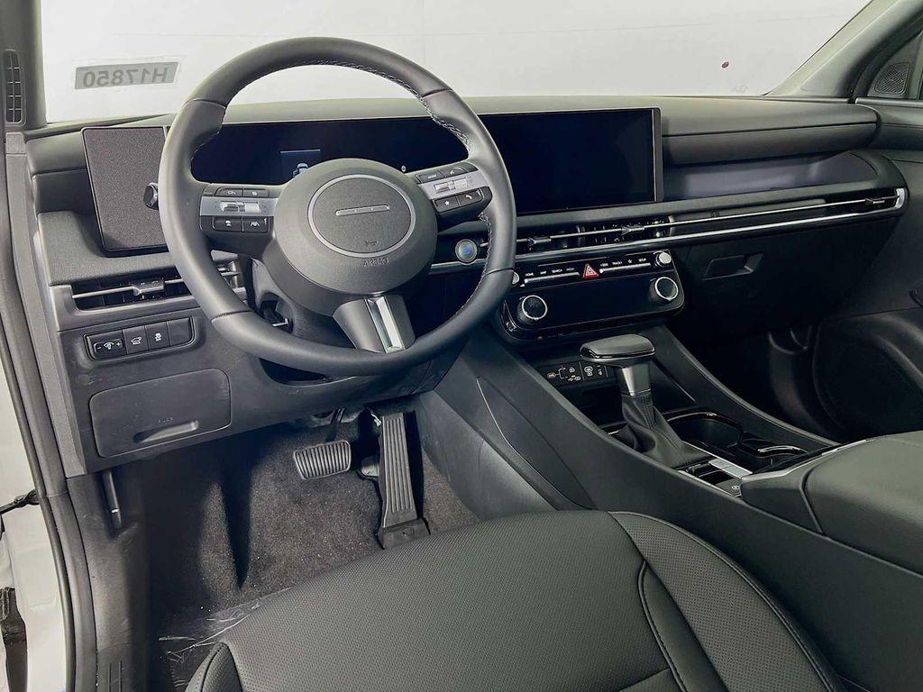 new 2025 Hyundai Tucson car, priced at $34,250