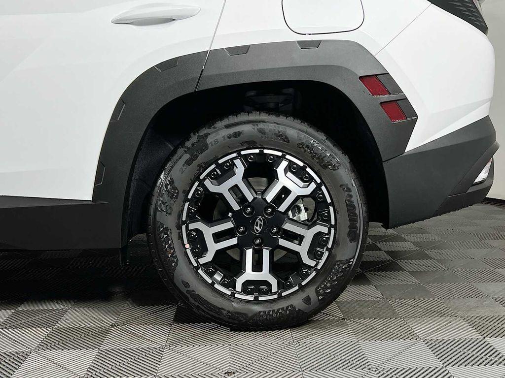 new 2025 Hyundai Tucson car, priced at $34,250