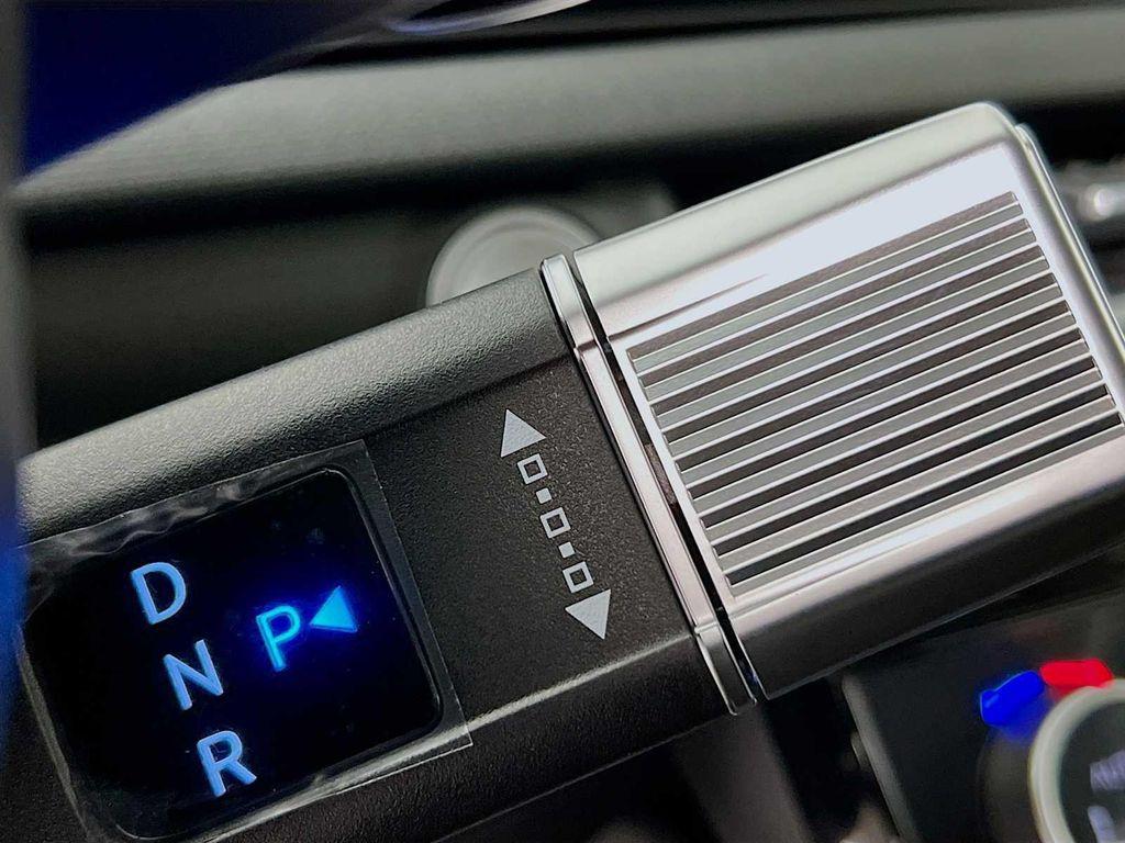 new 2025 Hyundai TUCSON Hybrid car, priced at $38,725