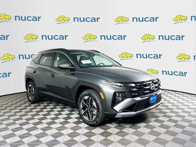 new 2025 Hyundai TUCSON Hybrid car, priced at $37,033