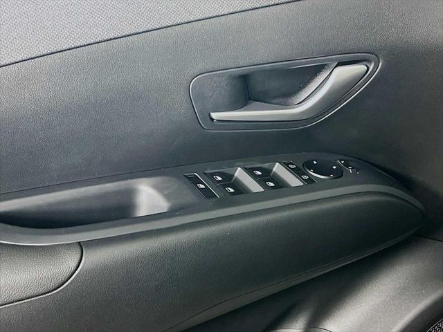 new 2025 Hyundai TUCSON Hybrid car, priced at $37,033