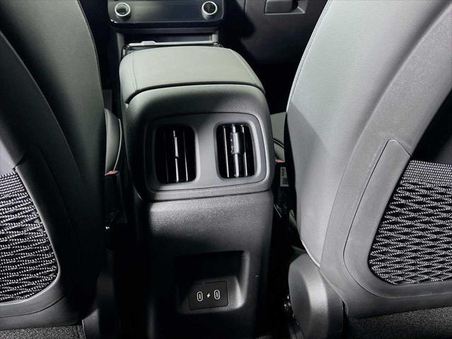 new 2025 Hyundai Tucson car, priced at $40,099