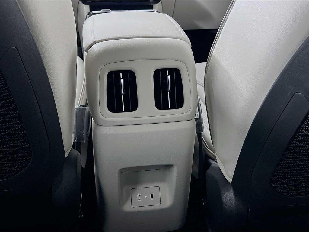 new 2025 Hyundai Tucson car, priced at $40,260