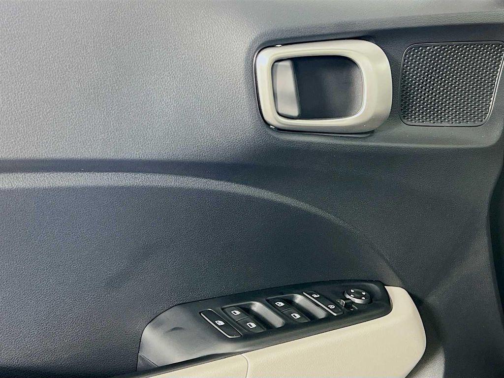 new 2025 Hyundai Venue car, priced at $22,589