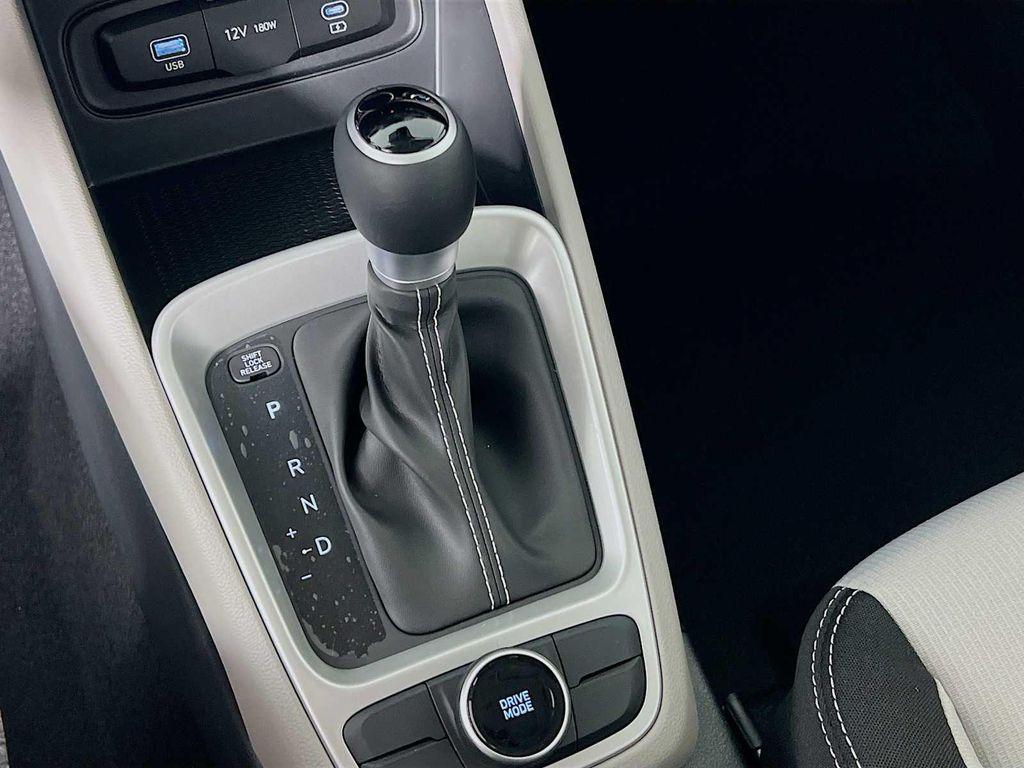 new 2025 Hyundai Venue car, priced at $22,589