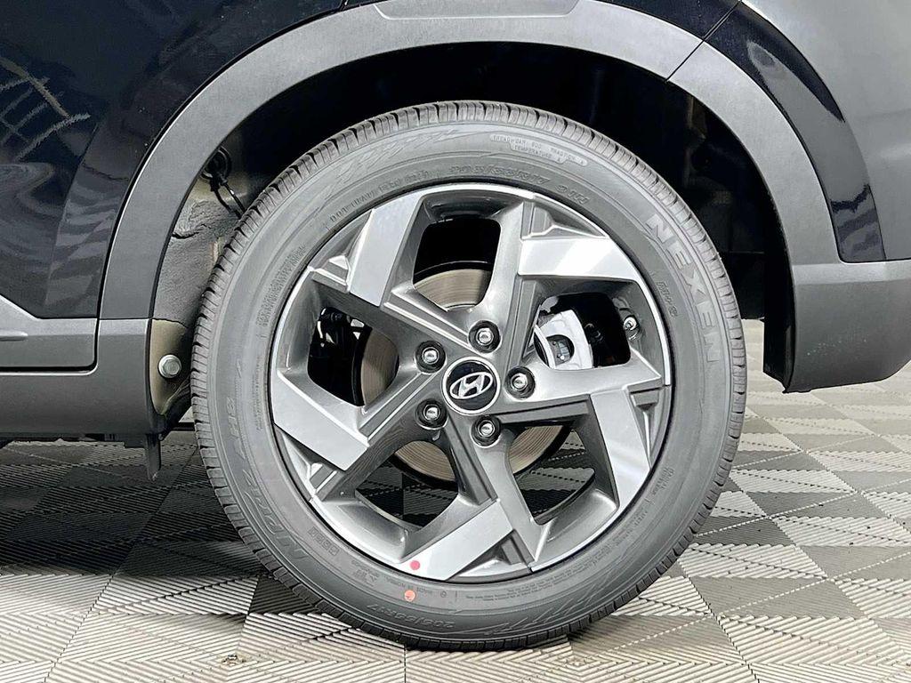 new 2025 Hyundai Venue car, priced at $22,589