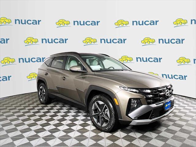 new 2025 Hyundai TUCSON Hybrid car, priced at $38,460