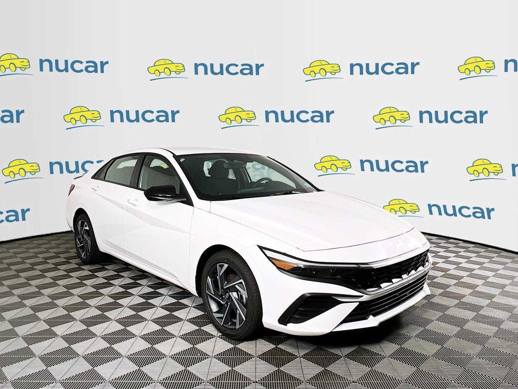 new 2025 Hyundai Elantra car, priced at $23,661