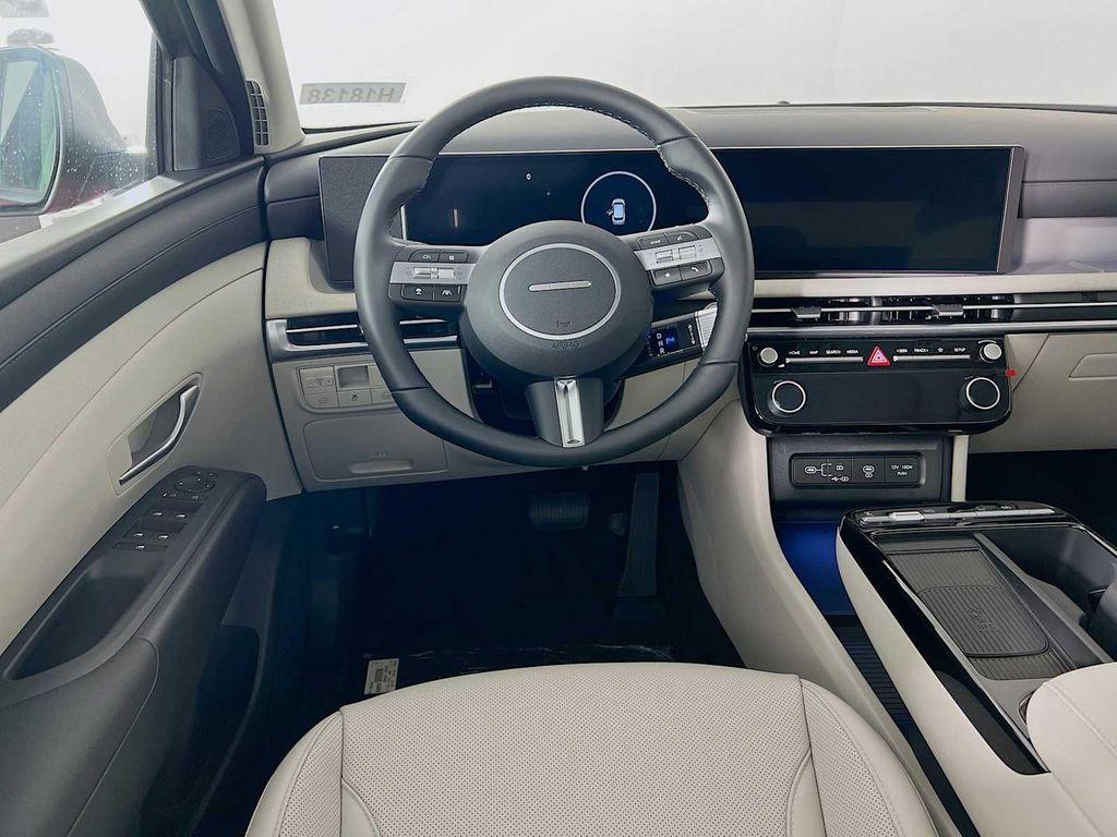 new 2025 Hyundai TUCSON Hybrid car, priced at $39,225