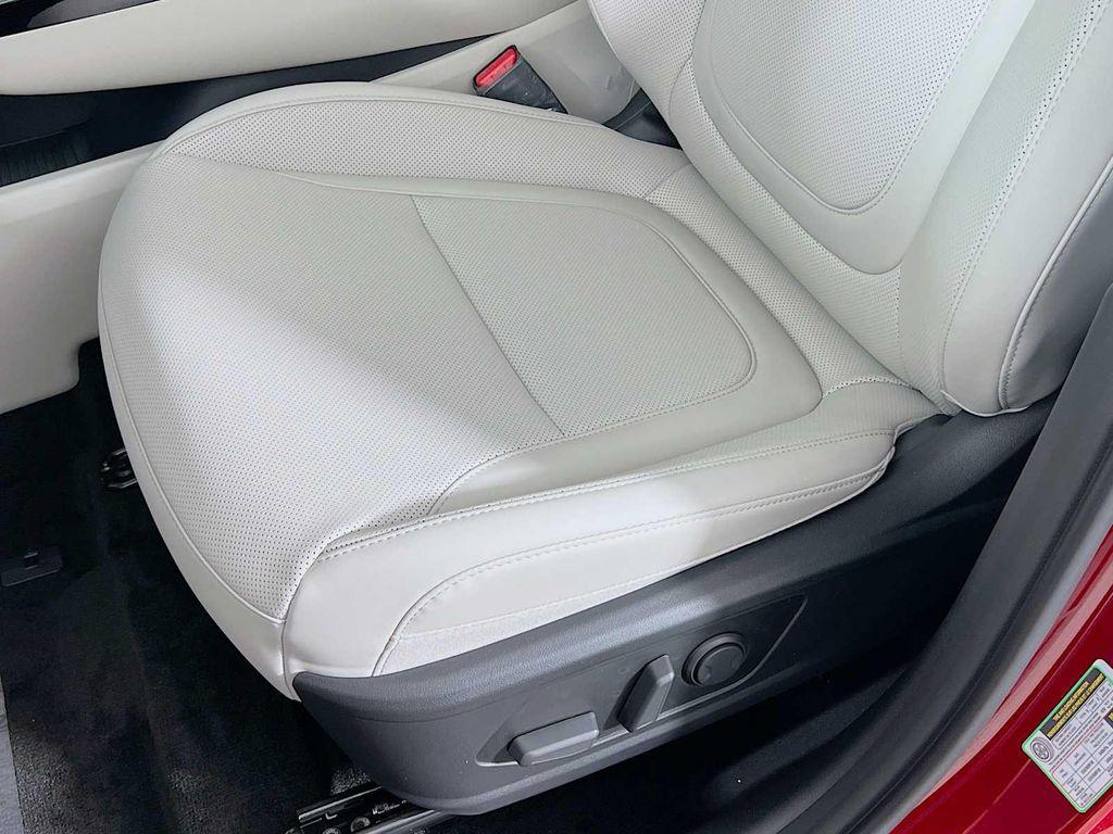 new 2025 Hyundai TUCSON Hybrid car, priced at $39,225