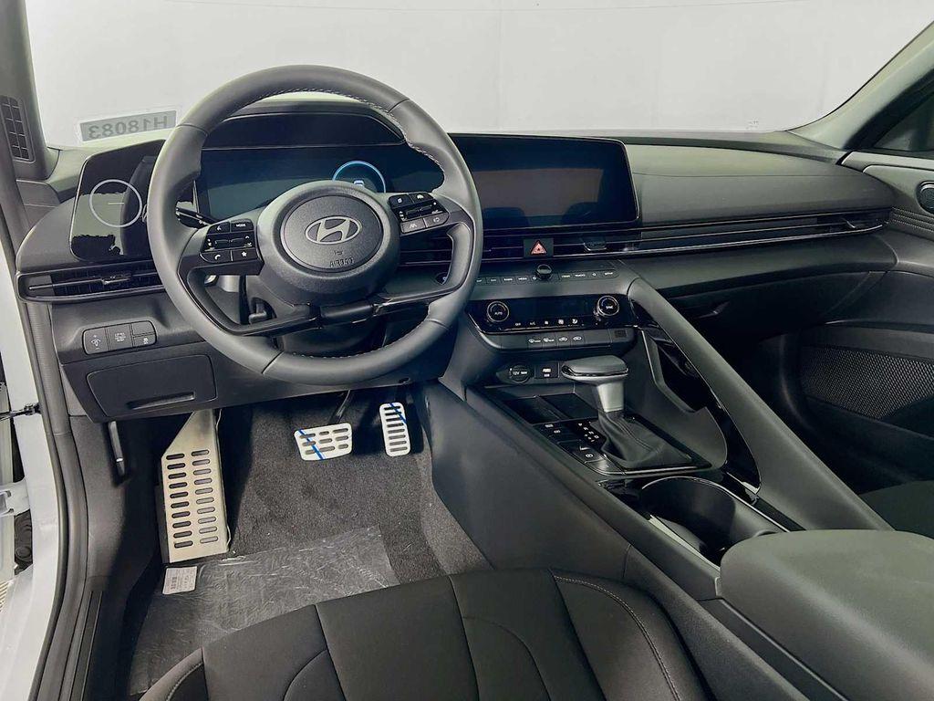 new 2025 Hyundai ELANTRA HEV car, priced at $27,842