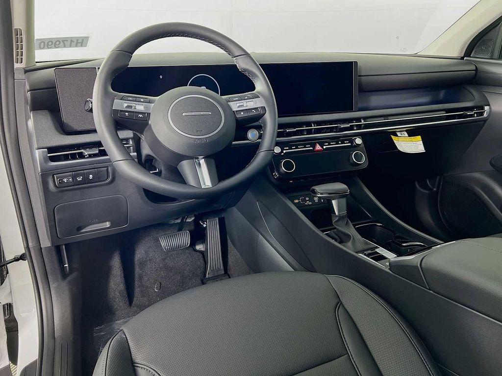 new 2025 Hyundai Tucson car, priced at $33,203