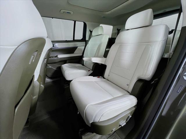 new 2025 Hyundai Santa Fe car, priced at $47,575