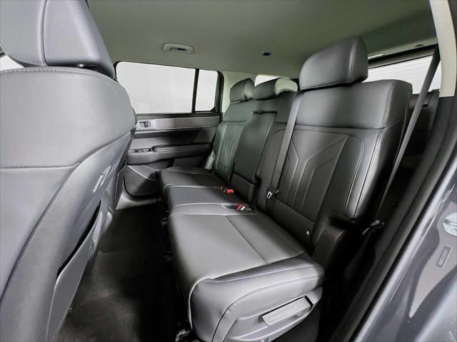 new 2025 Hyundai Santa Fe car, priced at $38,893