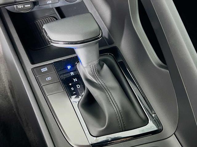 new 2025 Hyundai Elantra car, priced at $24,613