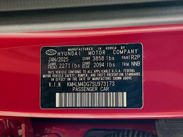 new 2025 Hyundai Elantra car, priced at $24,613