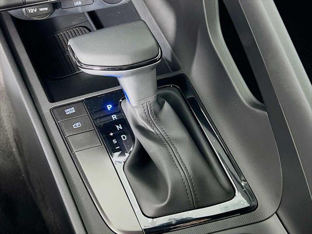 new 2025 Hyundai Elantra car, priced at $24,613