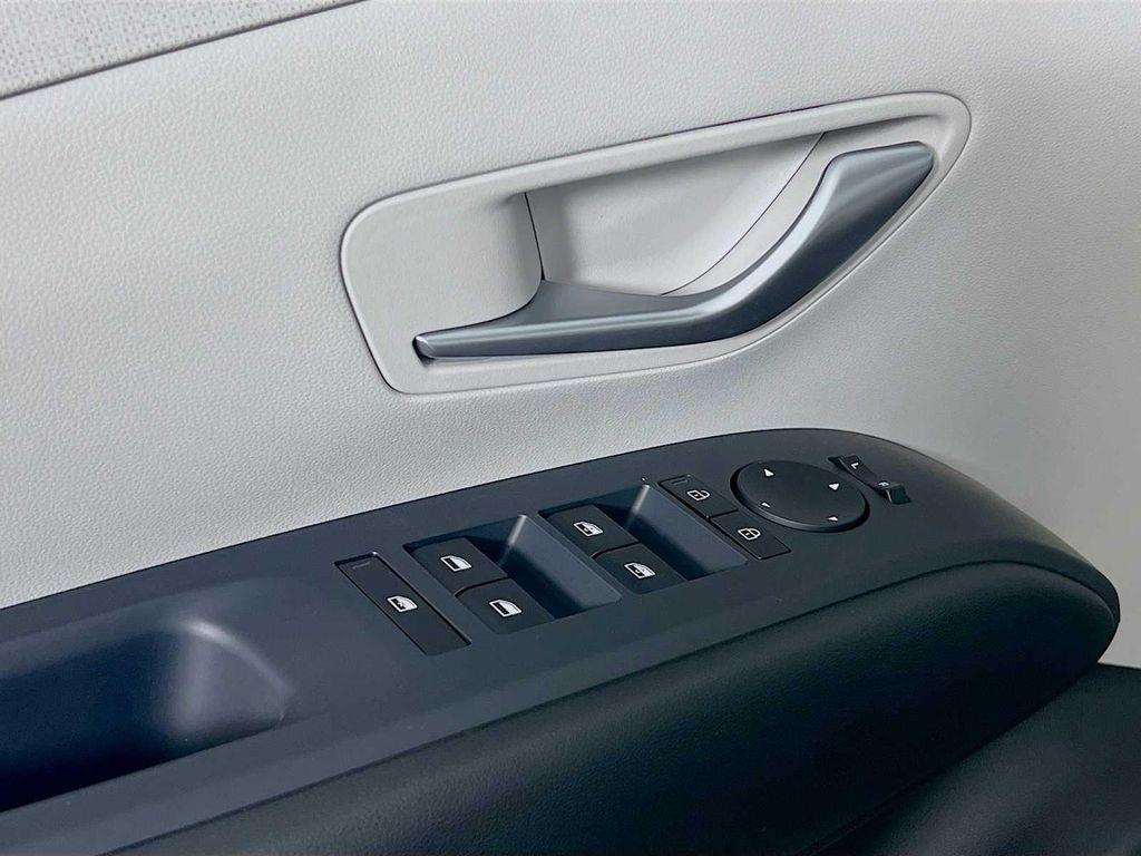 new 2025 Hyundai Tucson car, priced at $34,270